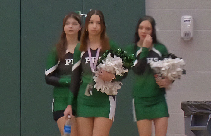 School Called Out For Double Standards After Cheerleader Is Told To Cover Up