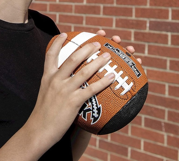 No Partner? No Problem! Passback Junior Is Here To Help You Practice