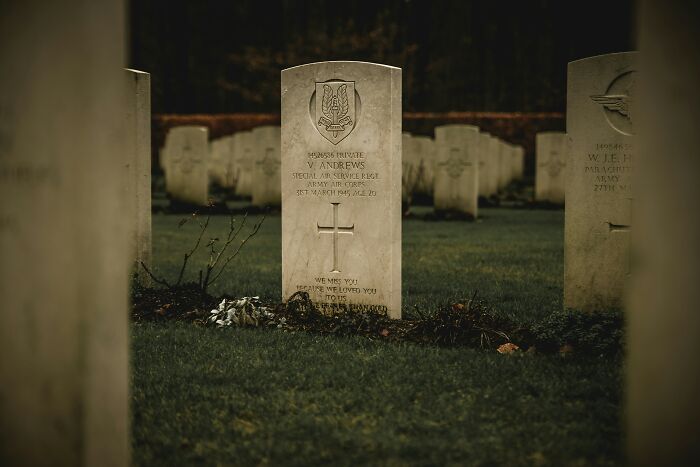 27 People Used The Anonymity Of The Internet To Share The Secrets They’ll Never Reveal In Real Life