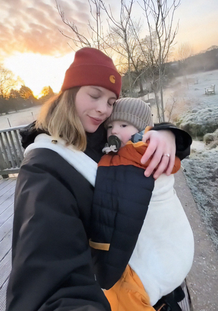 Mom&rsquo;s Teaching Moment With Her Toddler At A Supermarket Checkout Sparks Backlash