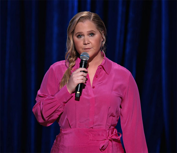 &ldquo;I Feel Strong And Beautiful&rdquo;: Amy Schumer Responds To Body-Shaming Trolls In Powerful Post