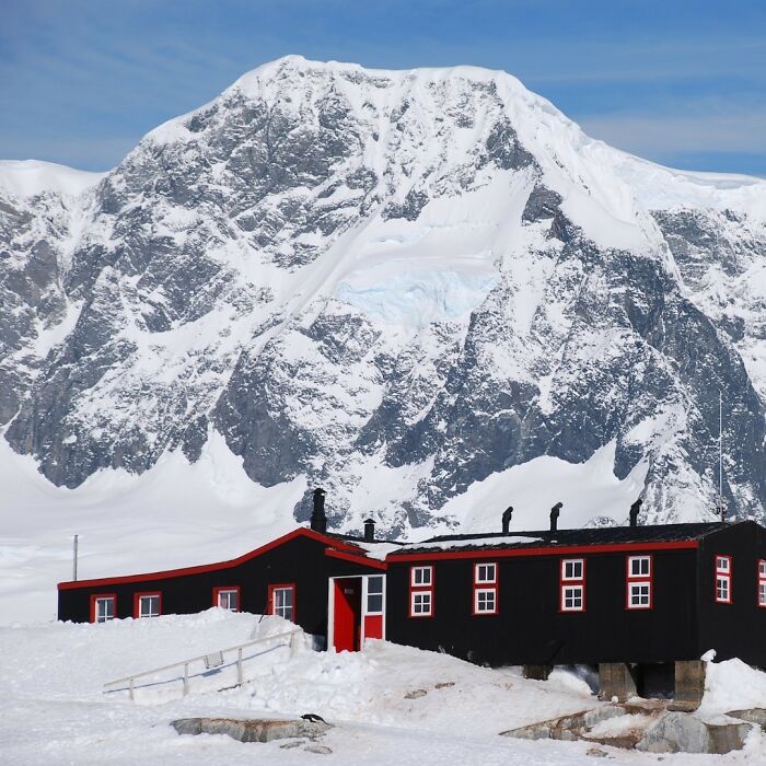 &ldquo;It&rsquo;s Life-changing&rdquo;: World&rsquo;s Most Remote Post Office Is Hiring 4 Postmasters