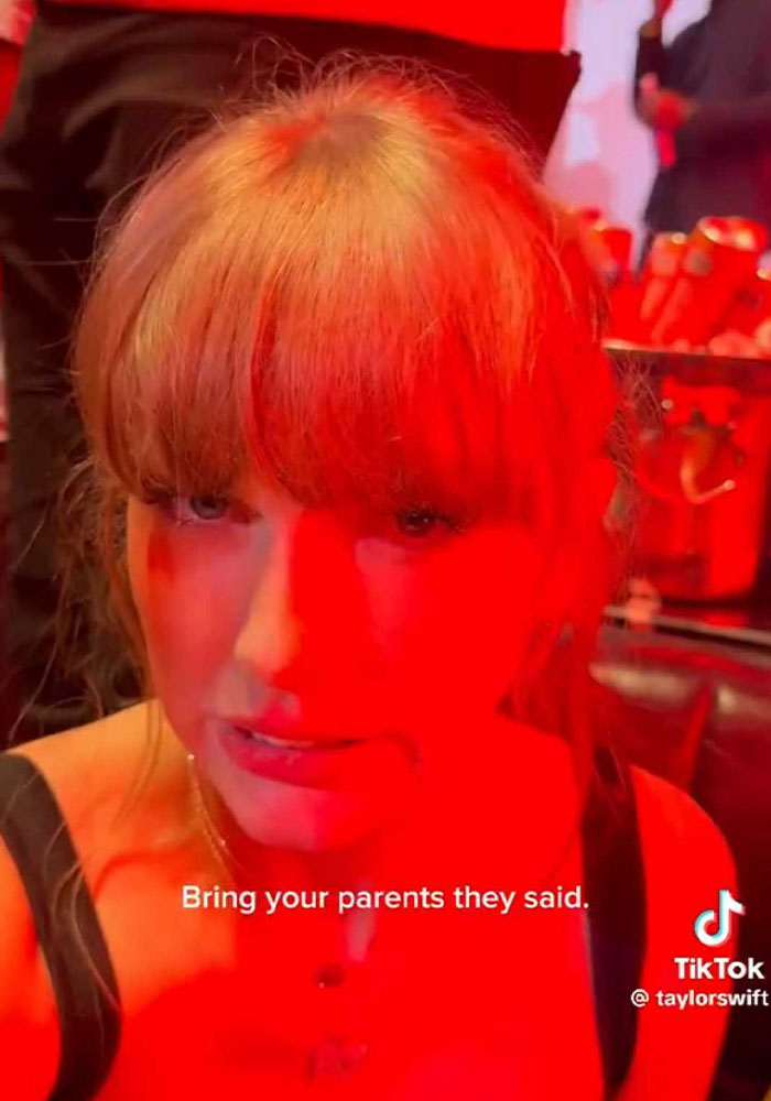 Megan Fox Called Out For Saying She Looks More &ldquo;Expensive&rdquo; Than A Ukrainian Blow-Up Doll