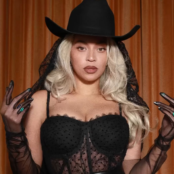 &ldquo;Just Like A Dog&rdquo;: Fans Blast John Schneider For &ldquo;Racist&rdquo; Remarks About Beyonc&eacute;&rsquo;s Country Album