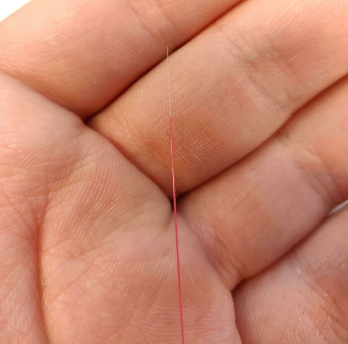 The Size Of A Fiber Optic Wire Capable Of Supplying A Home With High-Speed Internet