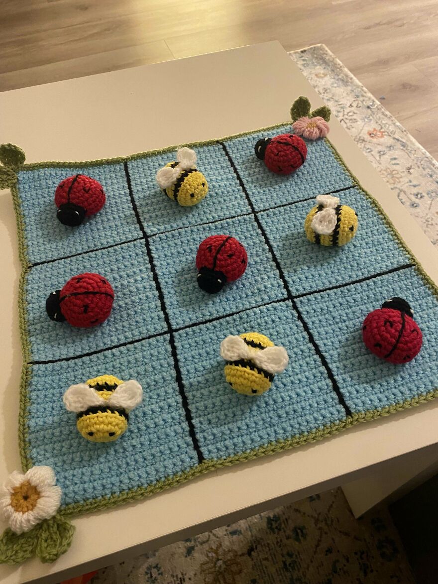 I Crocheted A Kid Friendly Tic-Tac-Toe 😊