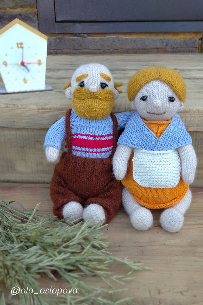 Grandpa And Grandma Knitting Pattern I Created (6 Pics)