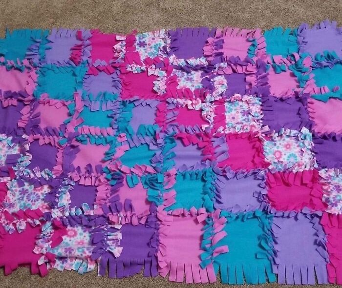 Craft Your Own Floral Masterpiece With Melissa & Doug Created By Me! Flower Fleece Quilt - No-Sew Craft Kit For Creative Fun!