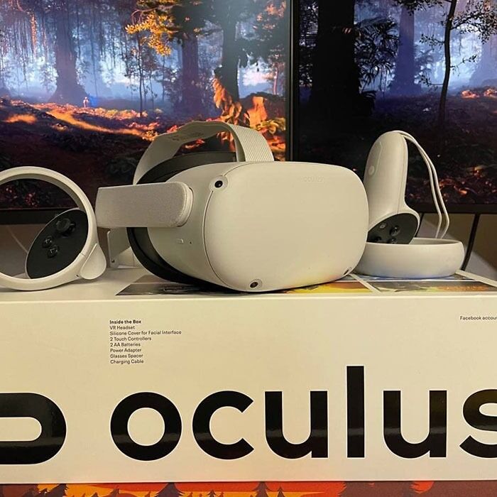 Dive Into The Future With Meta Quest 2: Your Advanced All-In-One Virtual Reality Headset Experience!