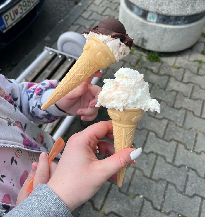 My Little Sis Dropped Her Ice Cream