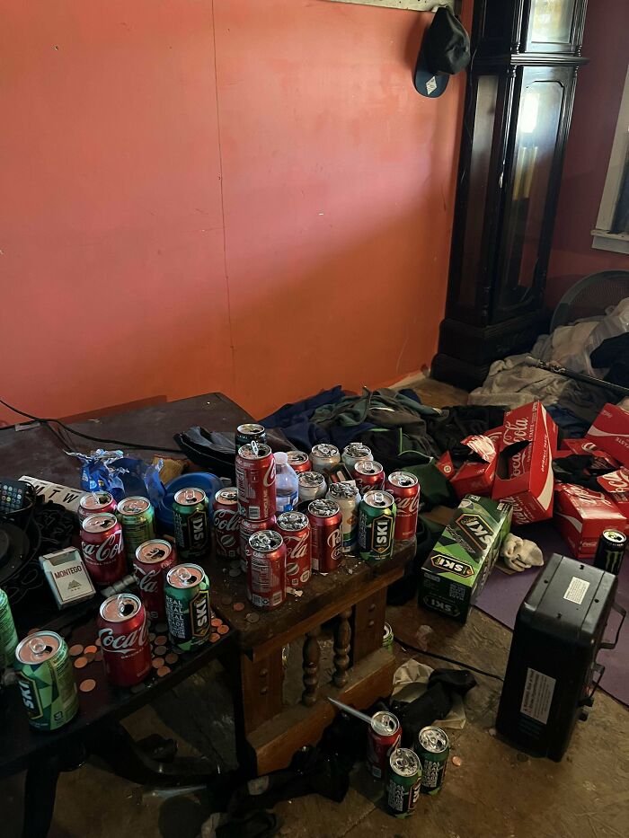 My Brother In Law Is Living With Us, This Is His Room