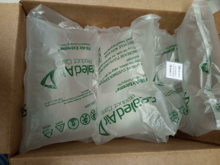 One Pack Of 18 Mm Coverslips For Microscope Slides