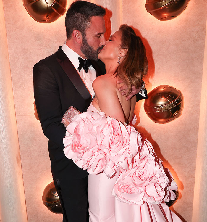 Fans Wonder If Ben Affleck And J.Lo Are Pretending For The Cameras After Love Letter Incident