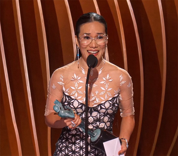 Ali Wong&rsquo;s Dress For The 2024 SAGs Should Have Won Its Own Award