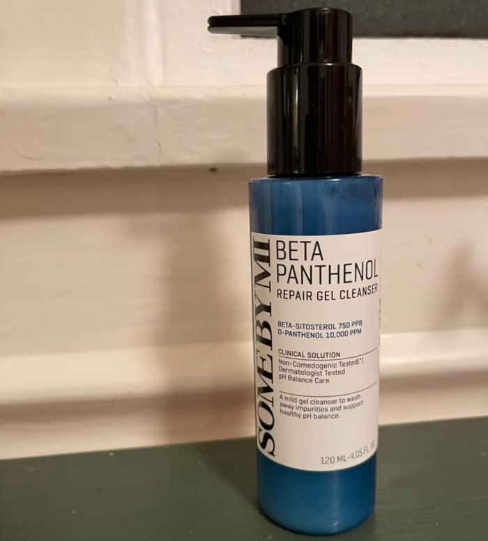 Say Goodbye To Sebum And Blackheads With Some By Mi Beta-Panthenol Gel Cleanser 