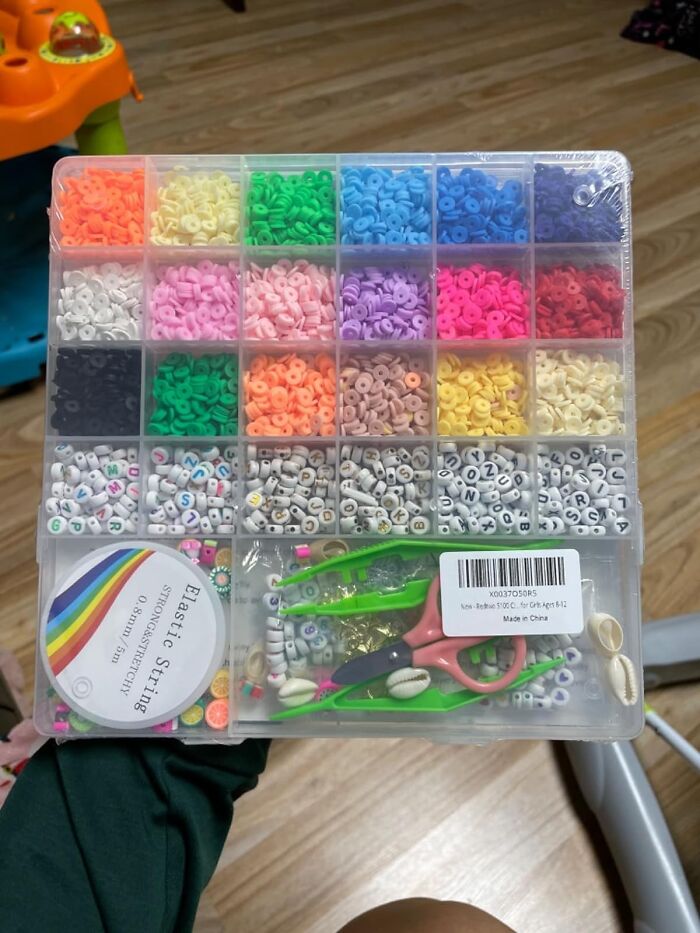 Unleash Your Inner Designer With The Clay Beads Bracelet Making Kit