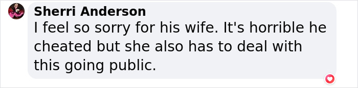 Man Leaves Bad Review On Airbnb, &ldquo;Superhost&rdquo; Sends His Wife Security Camera Pic Of Him Cheating