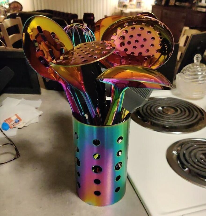 Brighten Up Your Kitchen With This 13-Piece Rainbow Plated Stainless Steel Utensils Set