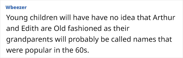 Couple Picked Traditional Names For Their Baby, Start Doubting Them When Friends Laugh At Them Couple Picked Traditional Names For Their Baby, Start Doubting Them When Friends Laugh At Them