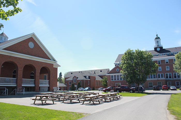 Parents Refuse To Punish Son Who Hospitalized A Super Racist Pupil At School