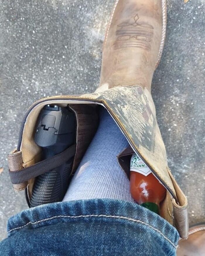 Funny-Unhinged-Images-Go-Hard