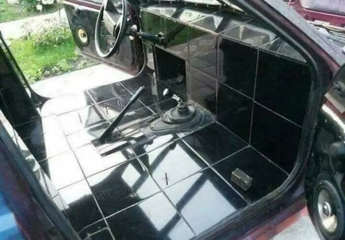 Funny-Unhinged-Images-Go-Hard