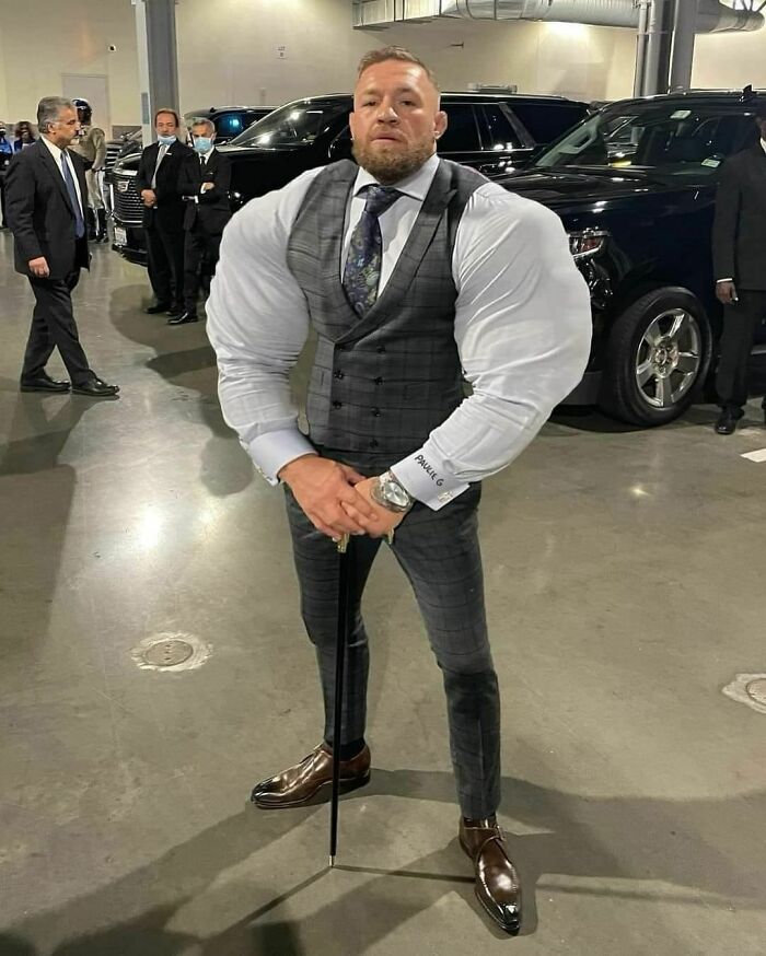 Funny-Unhinged-Images-Go-Hard