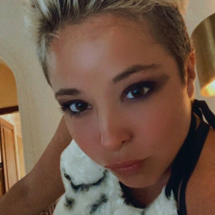 DJ Sparks Controversy After Getting Kicked Off Flight For Not Wearing A Bra And Files Complaint