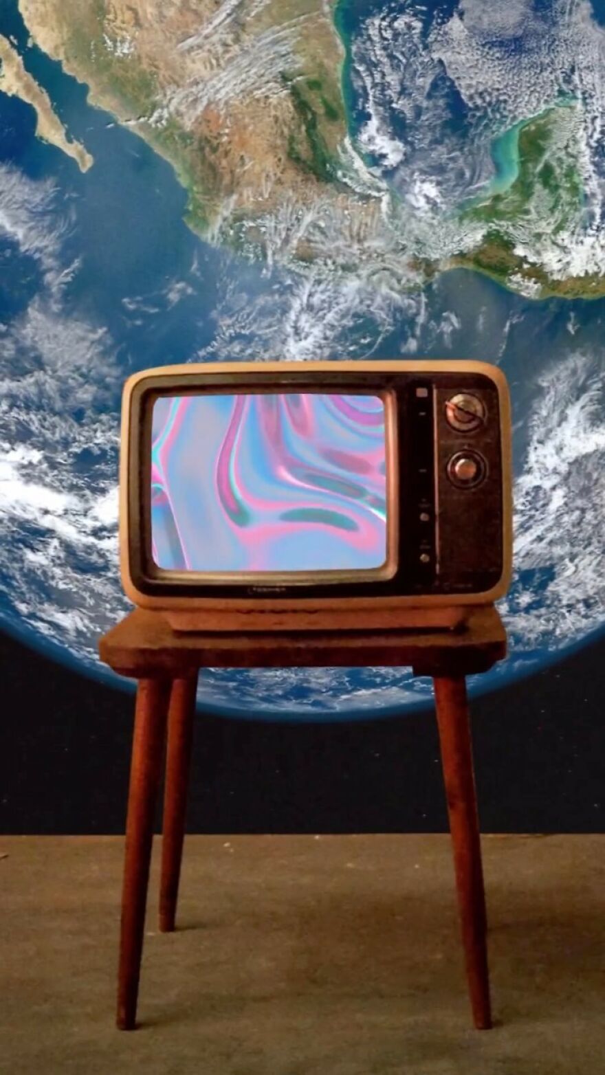 Conheça O Mundo Surreal Criado Por Este Artista Digital