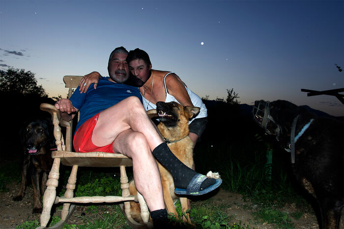 This Is The Weirdest Family Photo Album You Will Ever See (28 Pics)