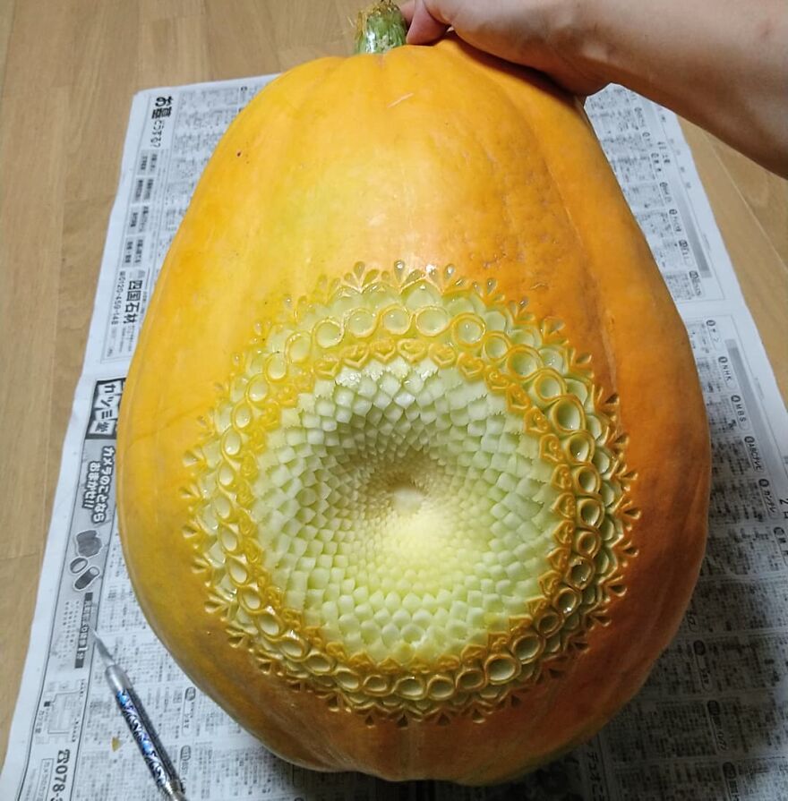 Gaku Carving, A Food Carving Artist, Changes Vegetables And Fruits Into Surprising Artworks (New Pics)