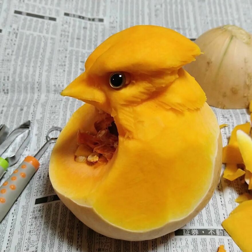 Gaku Carving, A Food Carving Artist, Changes Vegetables And Fruits Into Surprising Artworks (New Pics)