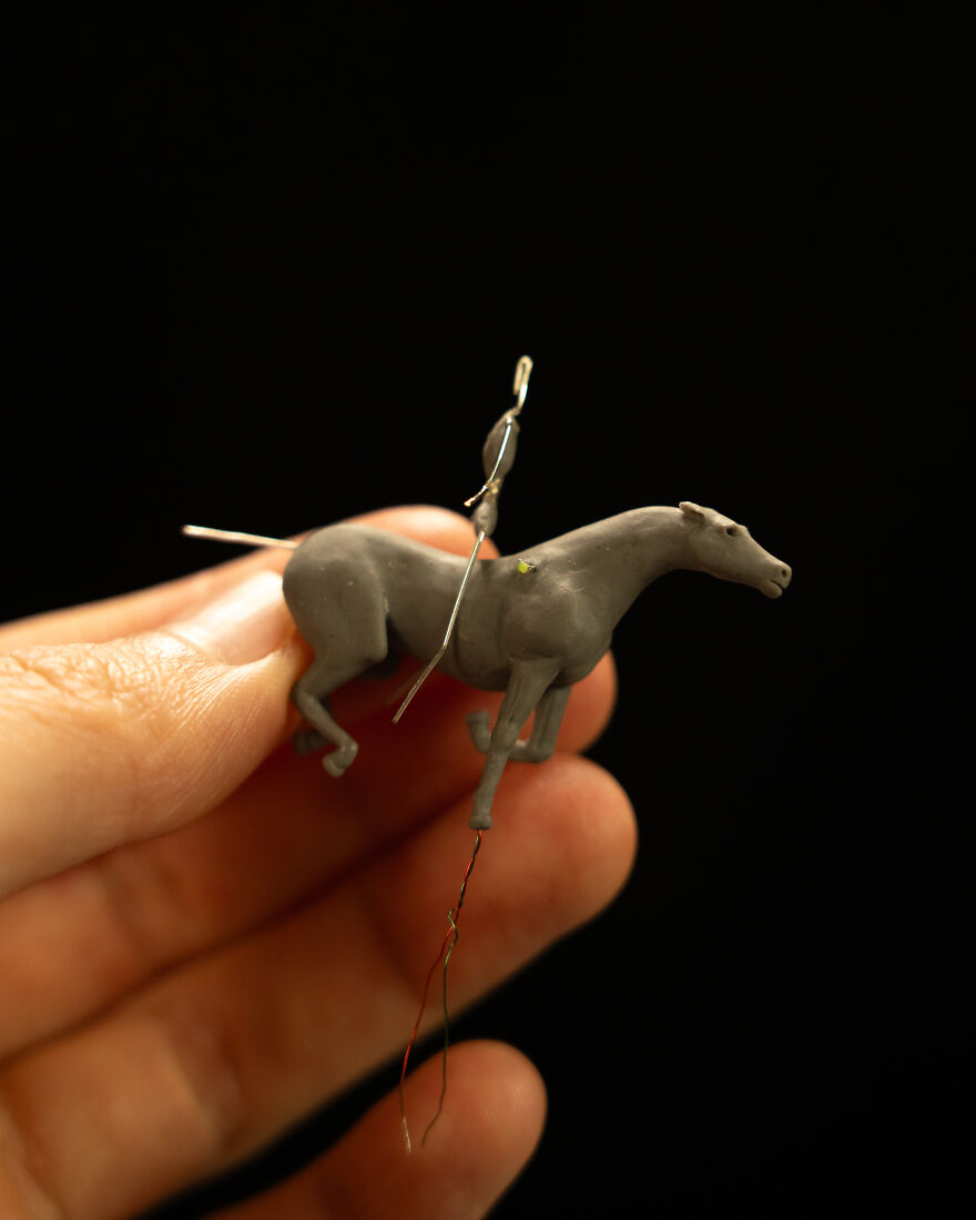 I Made An Epic Fantasy Diorama "The Flaming Gatekeeper"