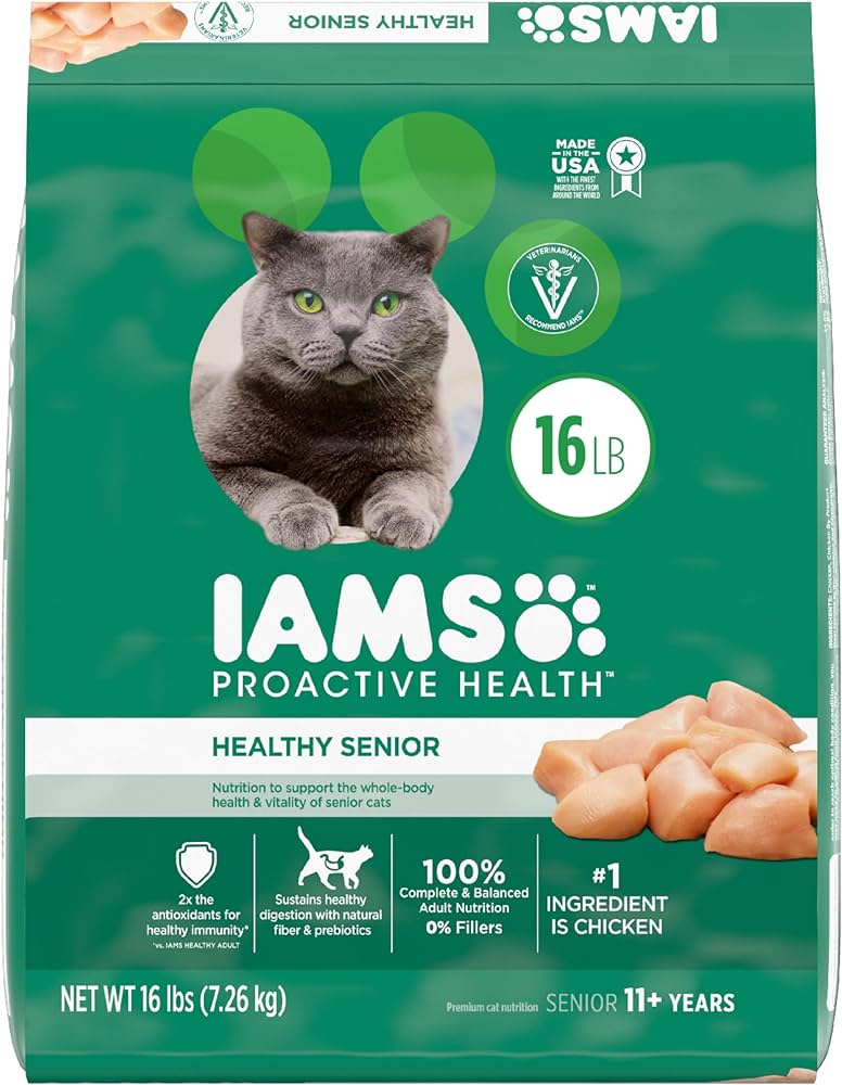 IAMS Healthy Senior cat food for indoor cats, 16lb bag on green background.