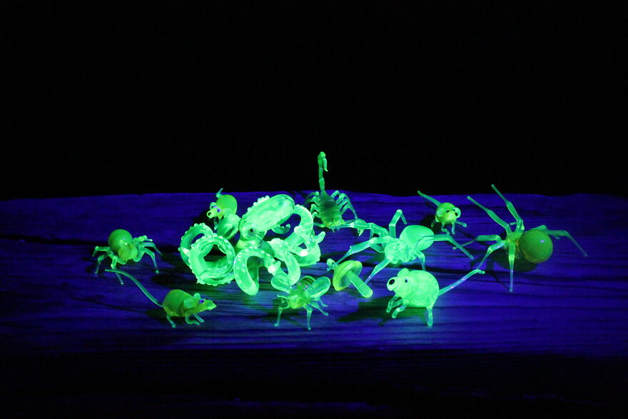 I Made Figurines Out Of Uranium Glass (24 Pics)