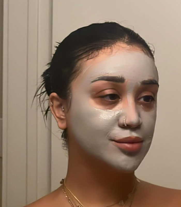 Say Bye To Oily Skin With Innisfree Clat Mask : Volcanic Magic For Pore-Fection!