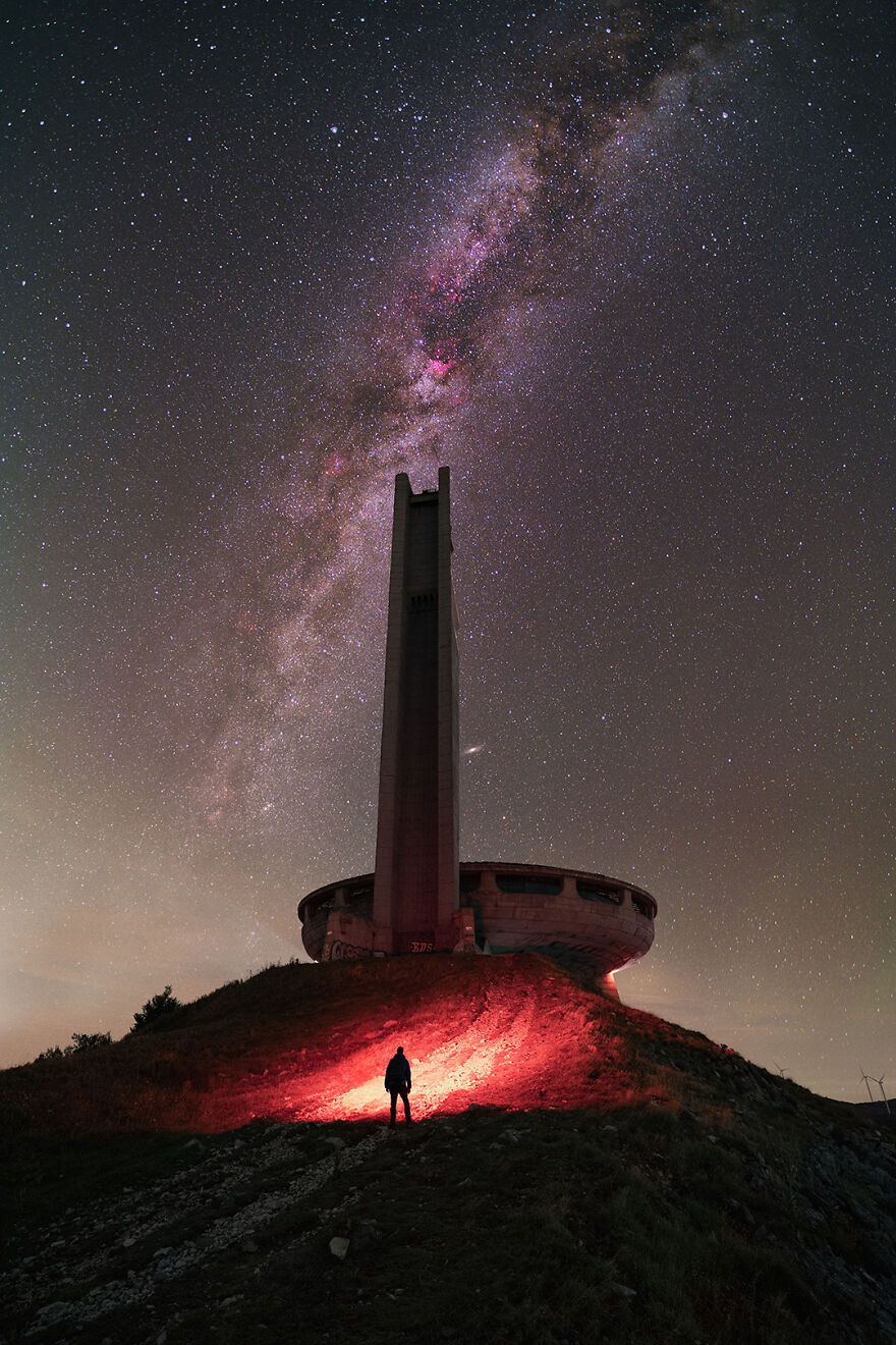 Buzludzha, Bulgaria