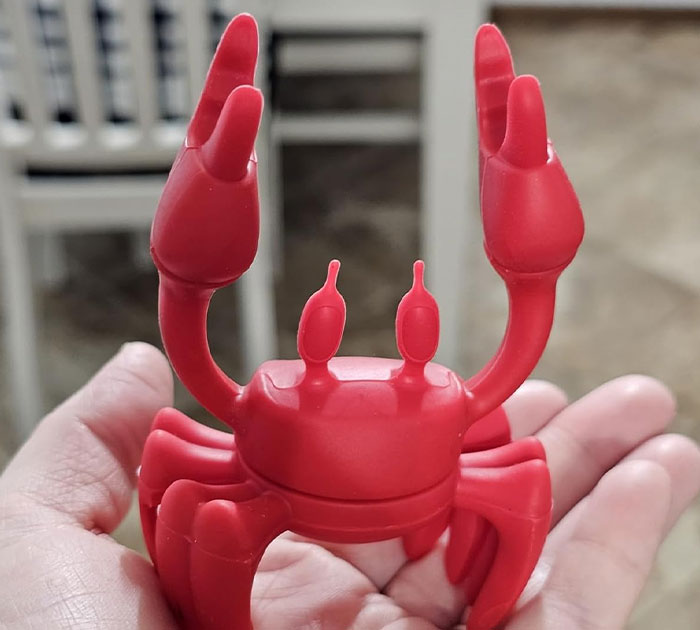 Silicone Crab Spoon Holder Is The Claw-Some Kitchen Companion For Your Utensil Squad - Gripping Spatulas Securely, And Serving Up A Side Of Sass