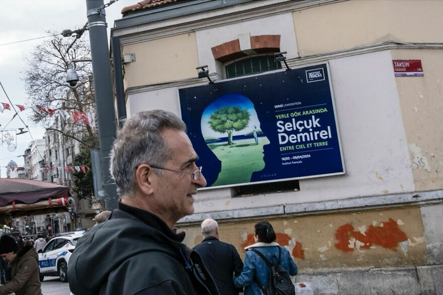 Photographer Serkan Tekin Captures Incredible Coincidences Of Everyday Life On The Streets