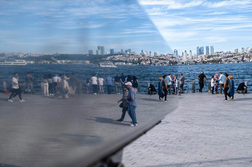 Photographer Serkan Tekin Captures Incredible Coincidences Of Everyday Life On The Streets