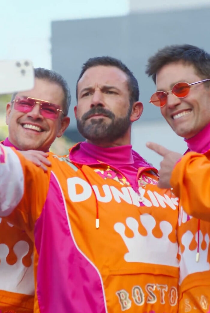 J.Lo Unamused As Ben Affleck, Tom Brady, And Matt Damon Make Their Hilarious Boy Band Debut J.Lo Unamused As Ben Affleck, Tom Brady, And Matt Damon Make Their Hilarious Boy Band Debut