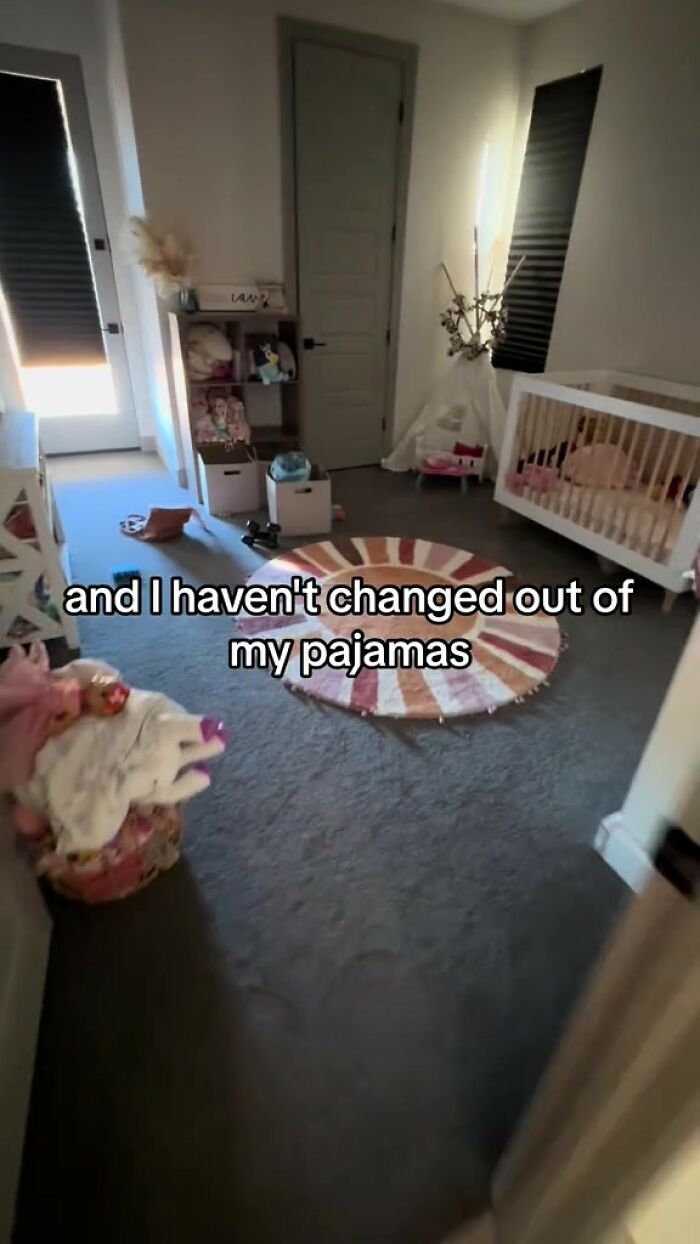 SAHM Decides To Take A Day Off After Husband&rsquo;s Comments That She&rsquo;s Lucky She Doesn&rsquo;t Work