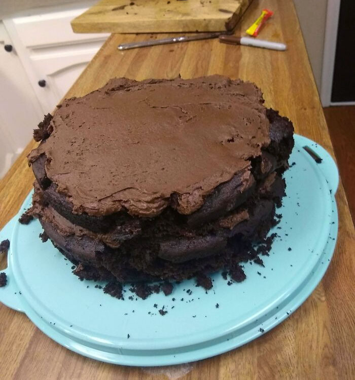 I Present This Monstrosity Of A Birthday Cake I Made With My Own Two Hands. It Looks Like A Child Made It. Be Amazed