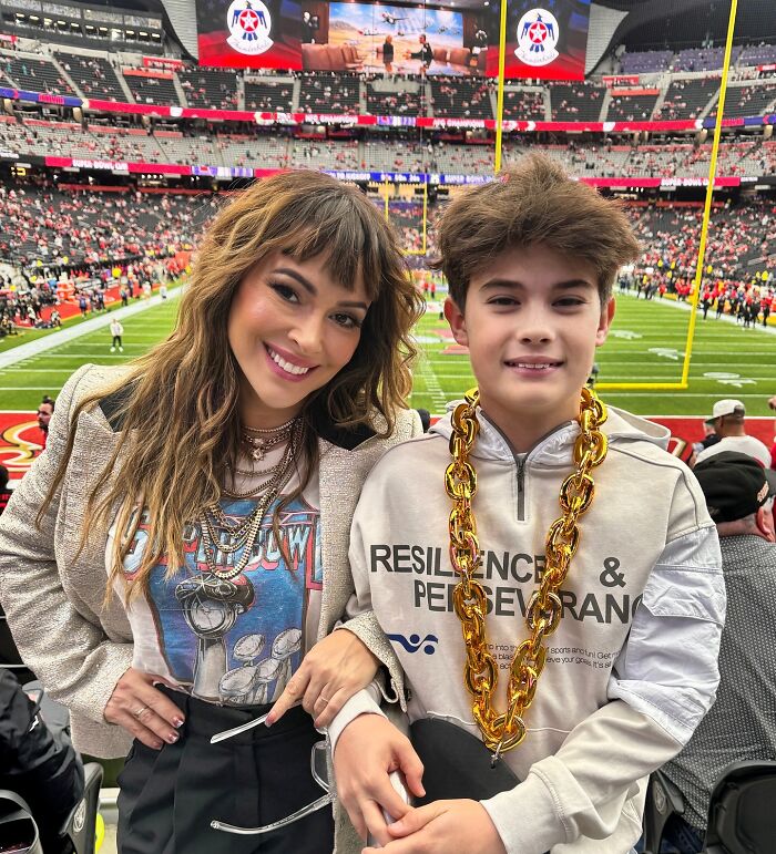 Alyssa Milano Faces Backlash For Attending Super Bowl With Son After Gofundme Controversy