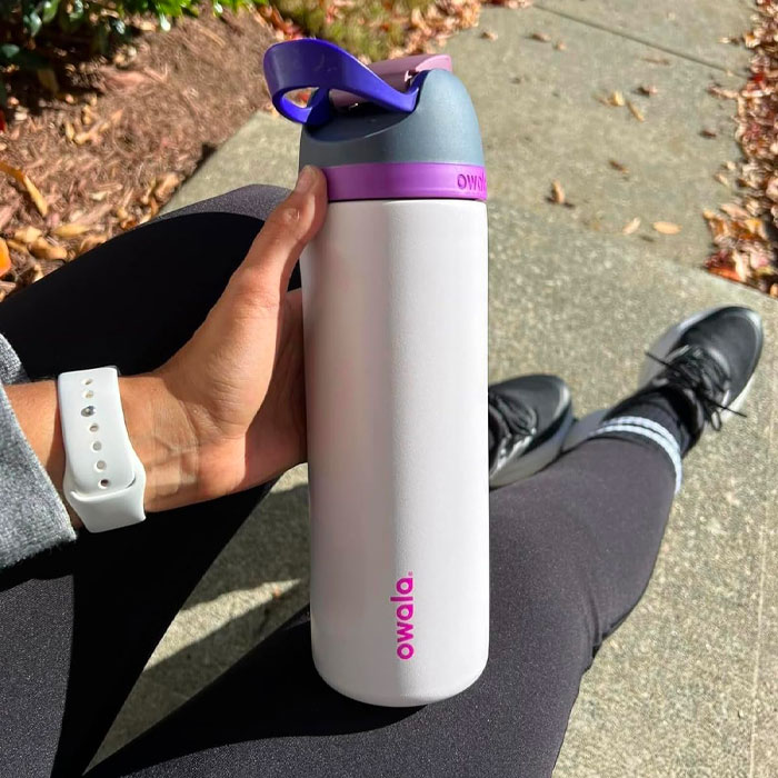  Owala FreeSip: Your Ultimate Companion For Sports And Travel! Embrace Hydration With Style In The 24oz Dreamy Field Edition. Stay Refreshed, Stay Inspired!