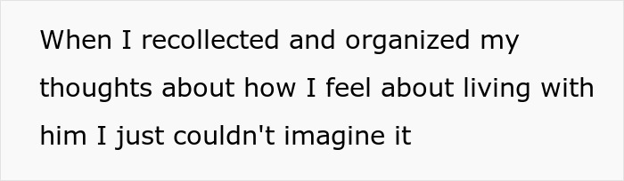 Guy Accuses Fiancée Of Breaking Up With Him Because He’s Dumb, Internet Says He Has A Point Guy Accuses Fiancée Of Breaking Up With Him Because He’s Dumb, Internet Says He Has A Point