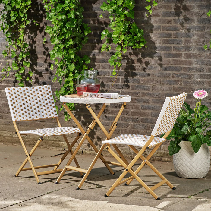 Snag The Country Vibes With Plow & Hearth's Budget-Friendly Home And Garden Essentials