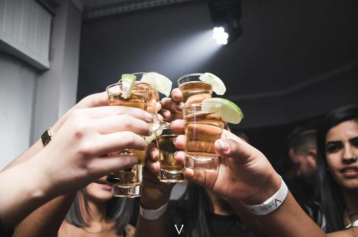 30 People Get Honest About The Ways They Ruined Their 20s And It May Be Your Wakeup Call