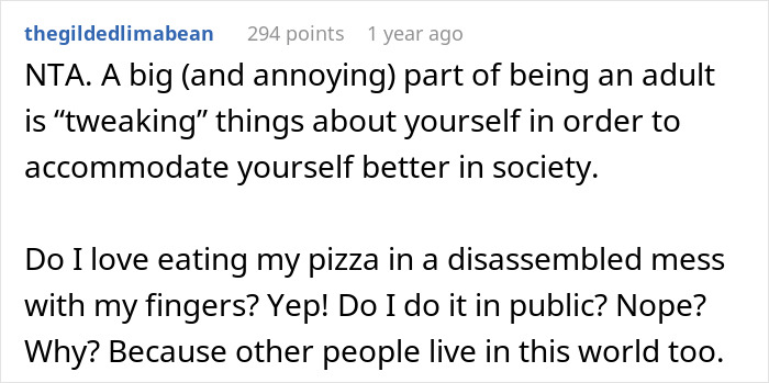 Woman orders spaghetti at restaurant despite promise, boyfriend reacts by immediately leaving the dining place.