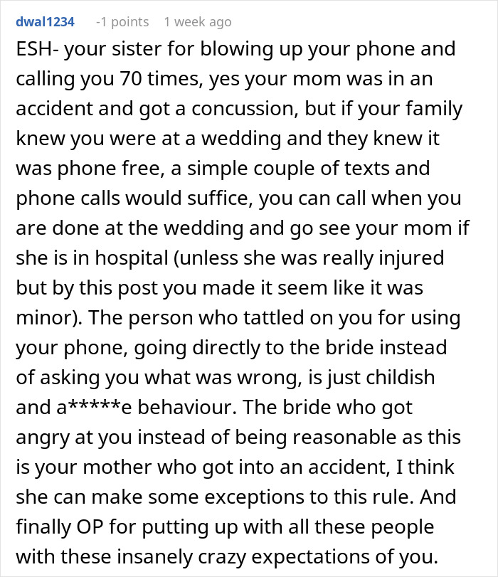Bride Berates BFF For Answering An Emergency Call At Her ‘Unplugged Wedding’ Bride Berates BFF For Answering An Emergency Call At Her ‘Unplugged Wedding’